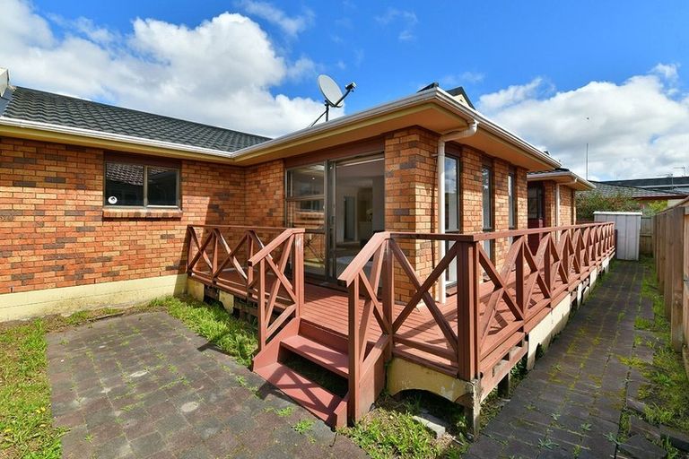 Photo of property in 2/428 Hibiscus Coast Highway, Orewa, 0931