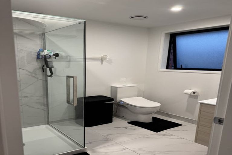 Photo of property in 2/1 Milne Crescent, Taita, Lower Hutt, 5011