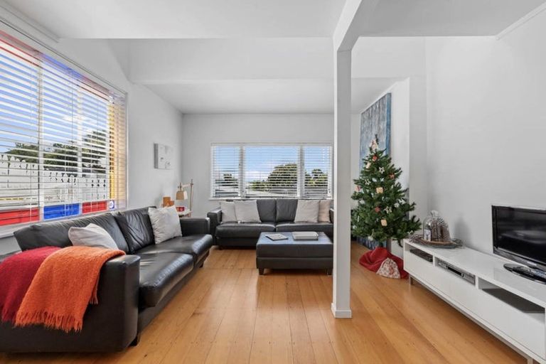 Photo of property in 16/53 Vauxhall Road, Devonport, Auckland, 0624