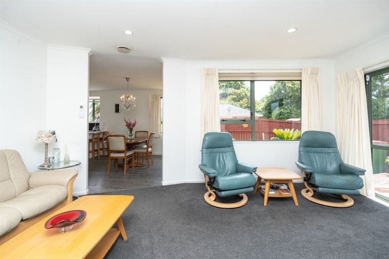 Photo of property in 15 Shannon Place, Nawton, Hamilton, 3200