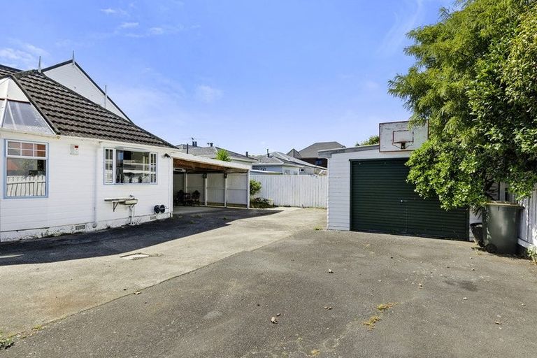 Photo of property in 16 Epuni Street, Hutt Central, Lower Hutt, 5011
