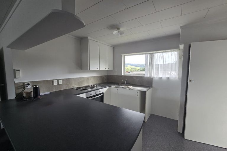 Photo of property in 15b Mountain Road, Western Heights, Rotorua, 3015