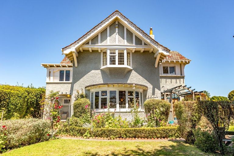 Photo of property in 299 Saint Hill Street, Whanganui, 4500