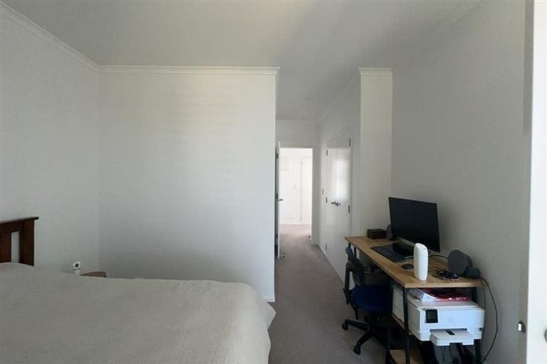 Photo of property in 16 Flounder Road, Hobsonville, Auckland, 0616