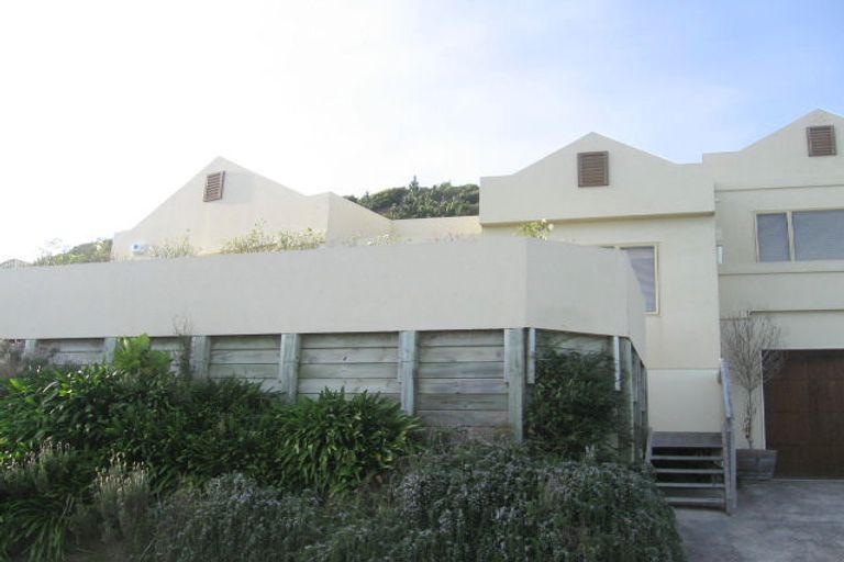 Photo of property in 147 Eskdale Road, Papakowhai, Porirua, 5024