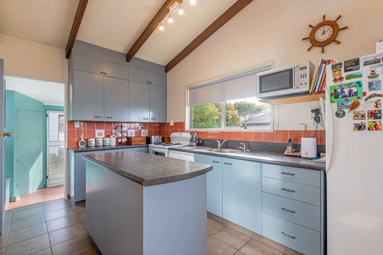 Photo of property in 69 Akitio Esplanade, Akitio, Pongaroa, 4991