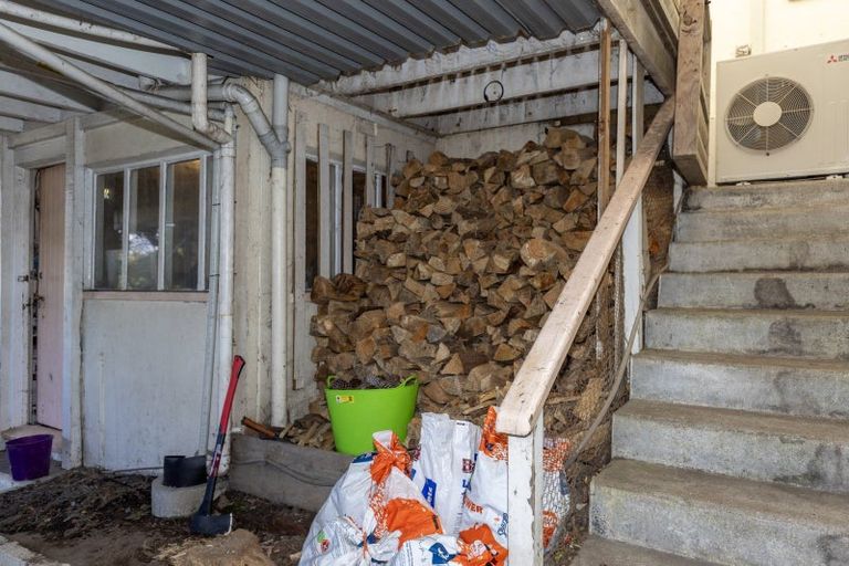 Photo of property in 5 Golf Road, Paraparaumu Beach, Paraparaumu, 5032