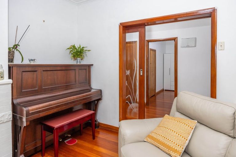 Photo of property in 12 Matai Street, Maeroa, Hamilton, 3200