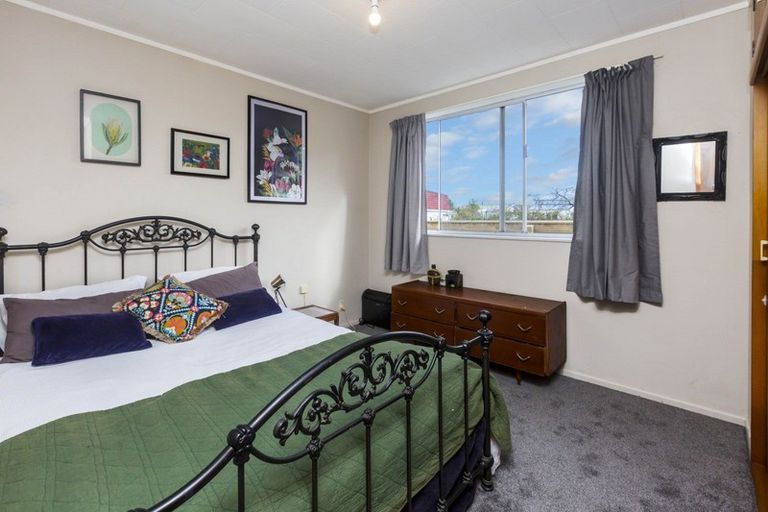 Photo of property in 4/16 Riverbank Street, Ebdentown, Upper Hutt, 5018