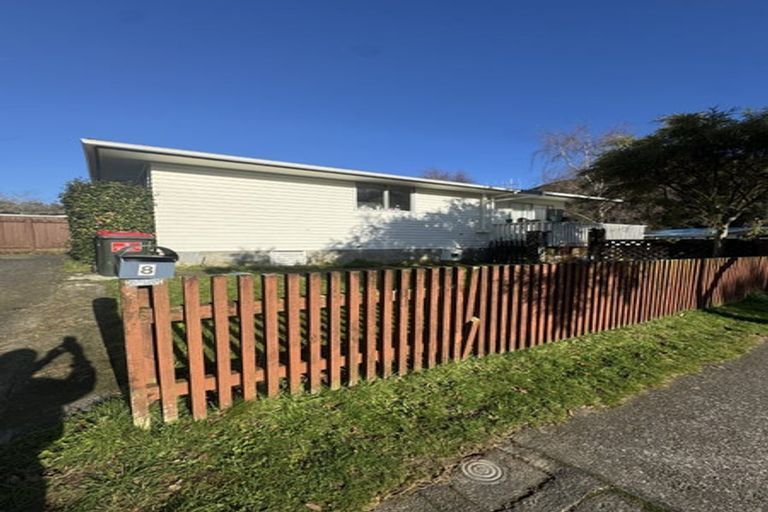 Photo of property in 8 Gemstone Drive, Birchville, Upper Hutt, 5018