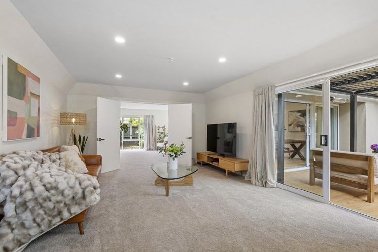 Photo of property in 5 Holderness Place, Ilam, Christchurch, 8041