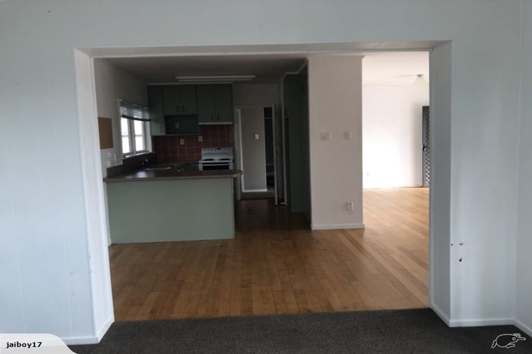 Photo of property in 21 Cochrane Street, Fairy Springs, Rotorua, 3015