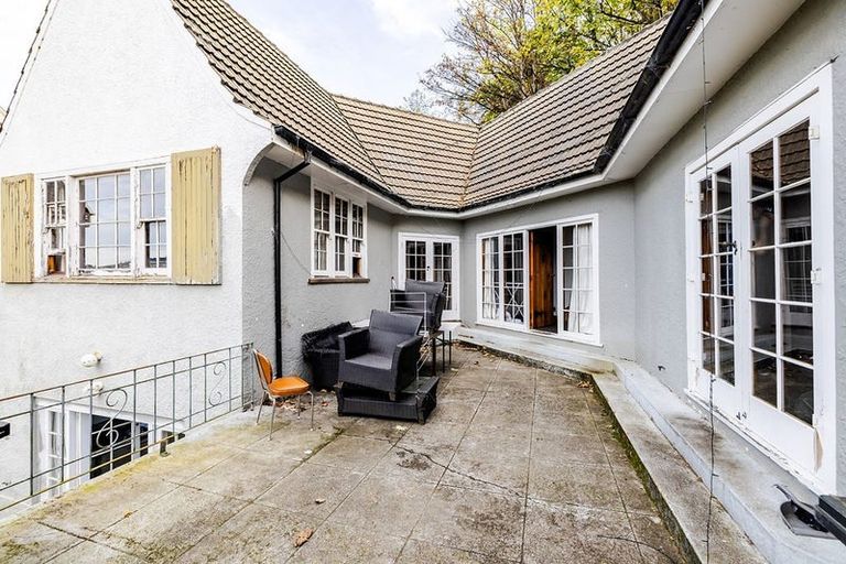 Photo of property in 20 Constitution Street, Dunedin Central, Dunedin, 9016