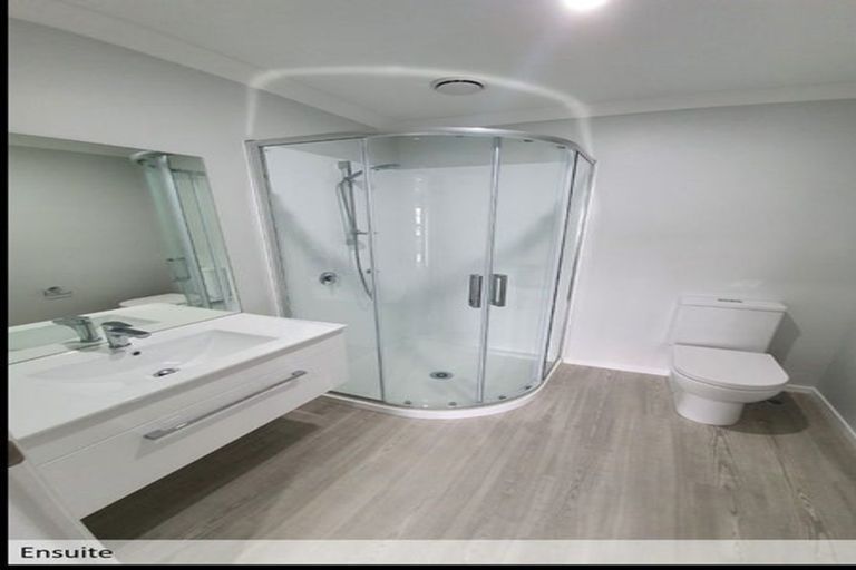 Photo of property in 6 Tieke Lane, Kenepuru, Porirua, 5022