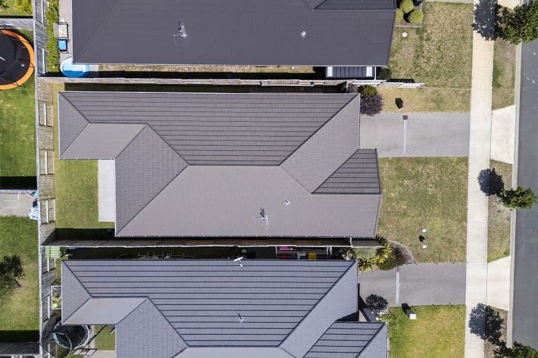 Photo of property in 22 Tiria Drive, Papamoa Beach, Papamoa, 3118