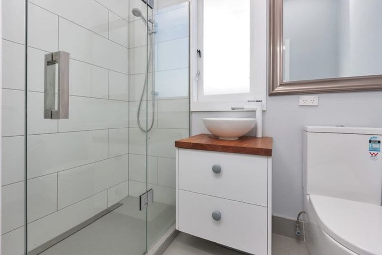 Photo of property in 1/23 Brandon Road, Glen Eden, Auckland, 0602