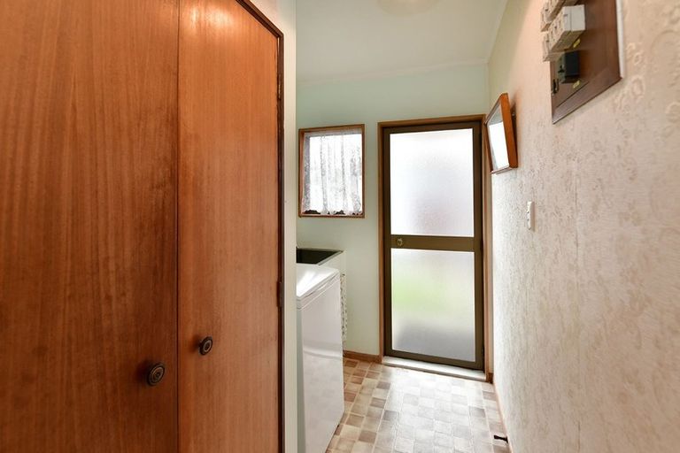 Photo of property in 1/928 Whangaparaoa Road, Manly, Whangaparaoa, 0930