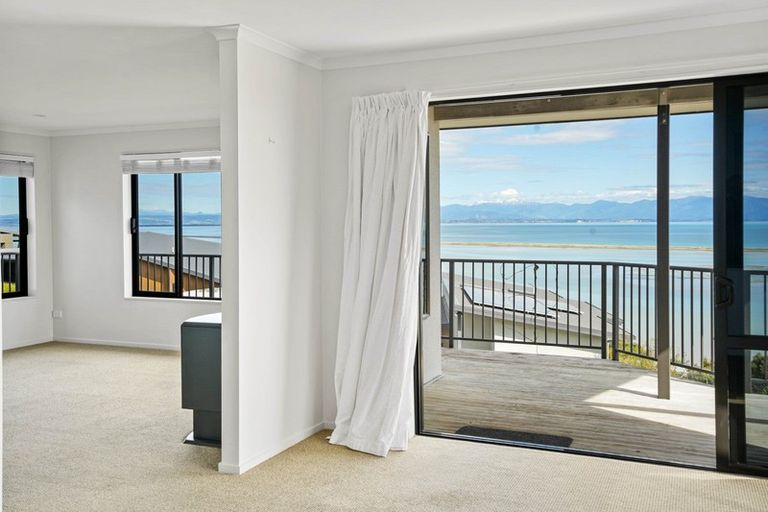 Photo of property in 3 Mana Heights, Marybank, Nelson, 7010