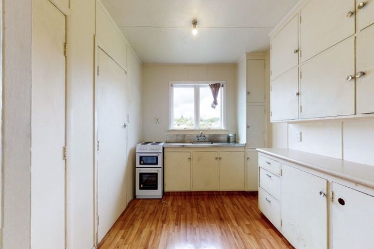 Photo of property in 10 Bythell Street, Wainuiomata, Lower Hutt, 5014