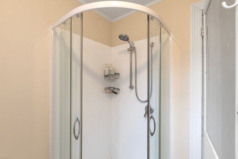 Photo of property in 36 Railway Esplanade, East Gore, Gore, 9710