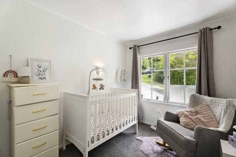 Photo of property in 30 Glencourt Place, Glenfield, Auckland, 0629