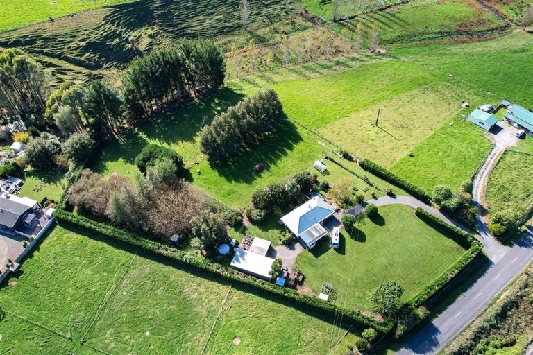 Photo of property in 291 Koputaroa Road, Koputaroa, Levin, 5575