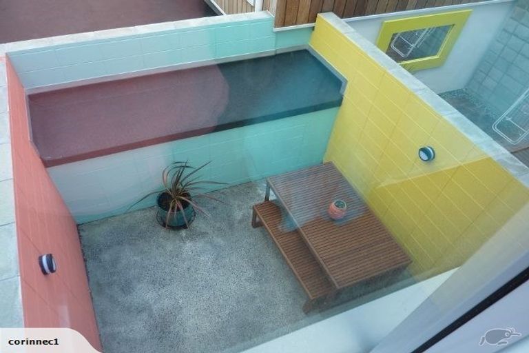 Photo of property in Canvas Apartments, 1/307 Willis Street, Te Aro, Wellington, 6011