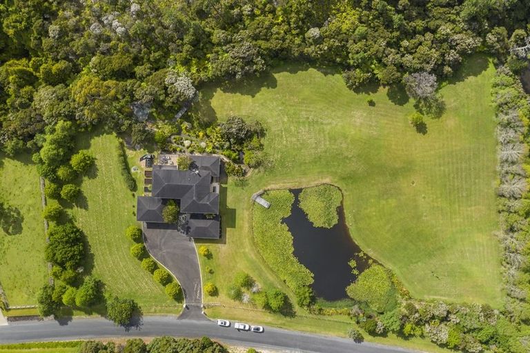 Photo of property in 60 James Paige Lane, Riverhead, Albany, 0793