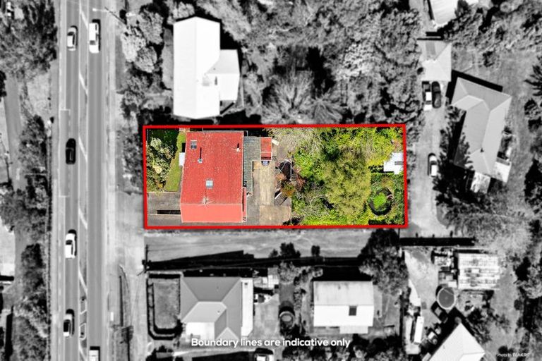 Photo of property in 434 Don Buck Road, Massey, Auckland, 0614