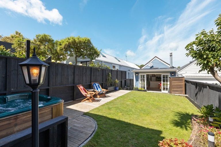 Photo of property in 13 Milton Street, Berhampore, Wellington, 6023