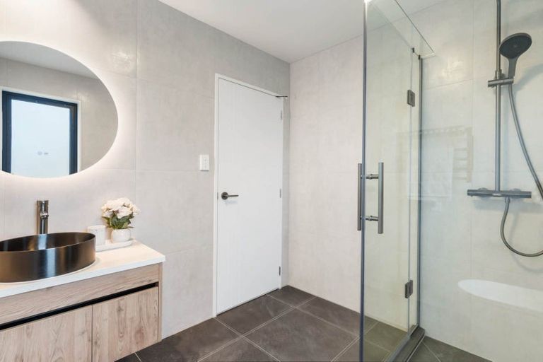 Photo of property in 1c Altair Place, Windsor Park, Auckland, 0632