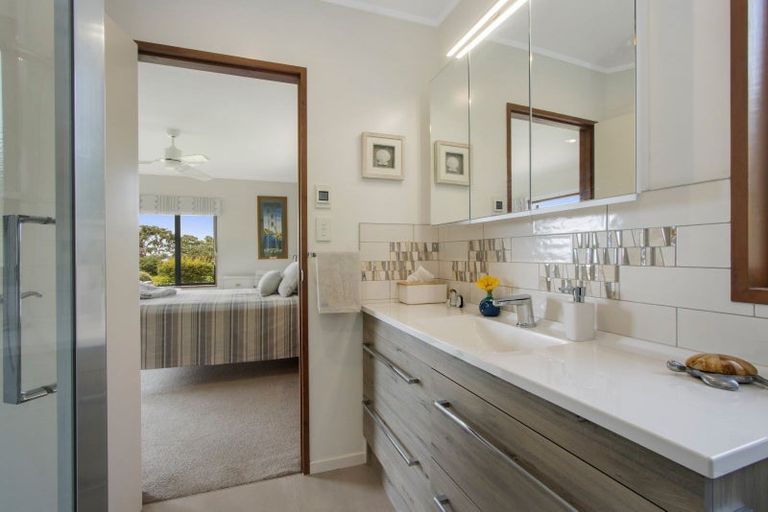 Photo of property in 21 Baigent Place, Tanners Point, Katikati, 3177