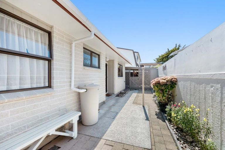 Photo of property in 48 Mabey Road, Avalon, Lower Hutt, 5011