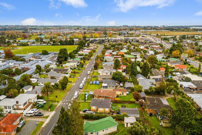 Photo of property in 65 Rosehill Drive, Rosehill, Papakura, 2113