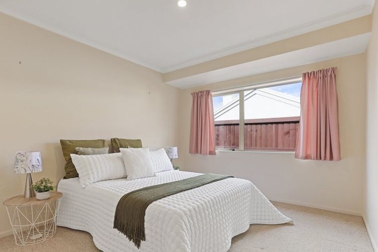 Photo of property in 11 Pewter Place, Northwood, Christchurch, 8051