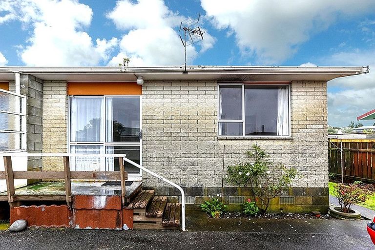 Photo of property in 1/9 Severn Place, Spotswood, New Plymouth, 4310