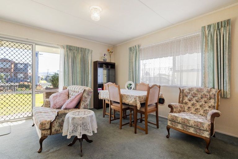 Photo of property in 30 Normandy Avenue, Melville, Hamilton, 3206