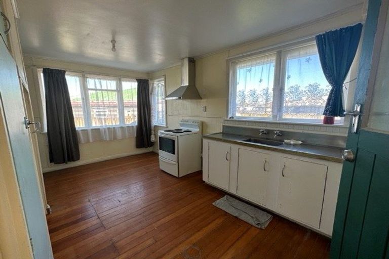 Photo of property in 7a Butler Place, Fairfield, Hamilton, 3214