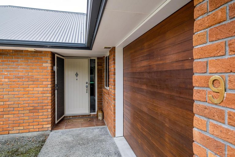 Photo of property in 9 Flatman Crescent, Geraldine, 7930