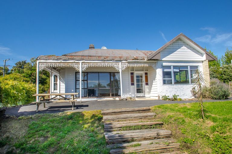Photo of property in 22 Beaconsfield Road, Portobello, Dunedin, 9014
