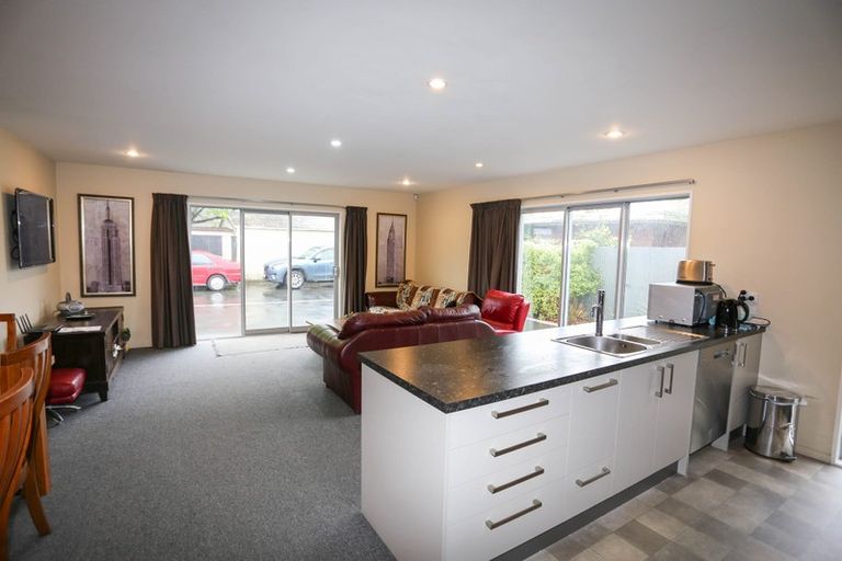 Photo of property in 53 Ilam Road, Upper Riccarton, Christchurch, 8041