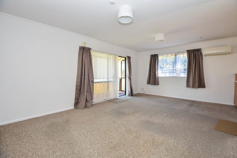 Photo of property in 2a Costley Street, Carterton, 5713