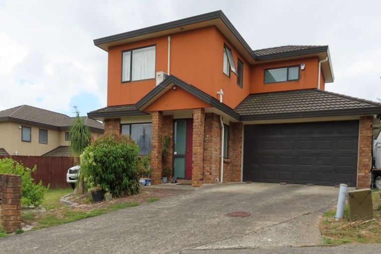 Photo of property in 7 Baltic Place, Goodwood Heights, Auckland, 2105