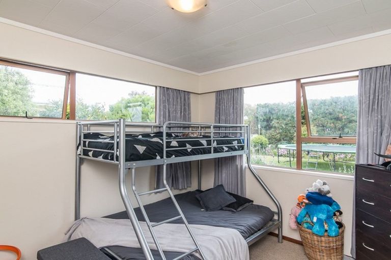 Photo of property in 29 Frimley Terrace, Waikanae Beach, Waikanae, 5036