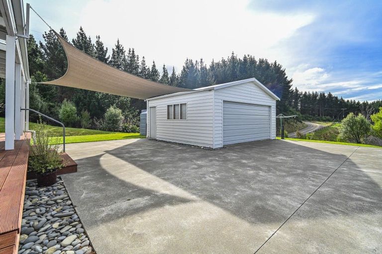 Photo of property in 438 Aropaoanui Road, Tangoio, Napier, 4181