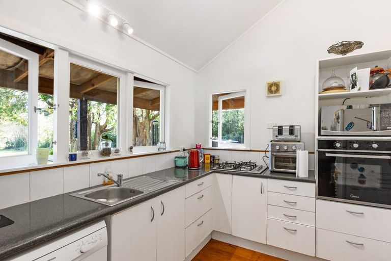 Photo of property in 162 Fred Taylor Drive, Whenuapai, Auckland, 0814