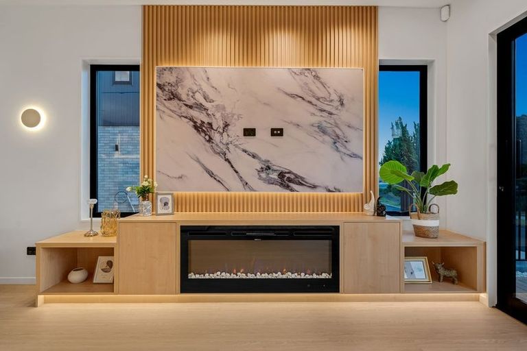 Photo of property in 7c Sirius Place, Botany Downs, Auckland, 2010