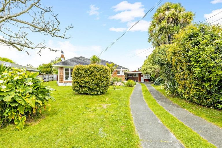 Photo of property in 97 Clevedon Road, Papakura, 2110