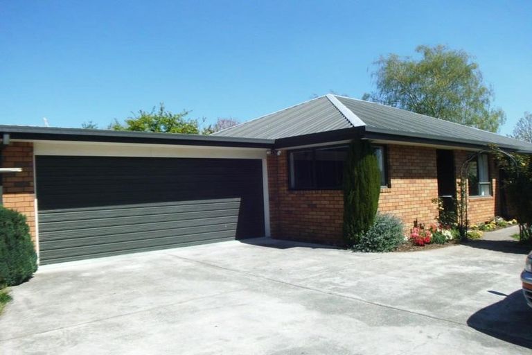 Photo of property in 111 Roydvale Avenue, Burnside, Christchurch, 8053