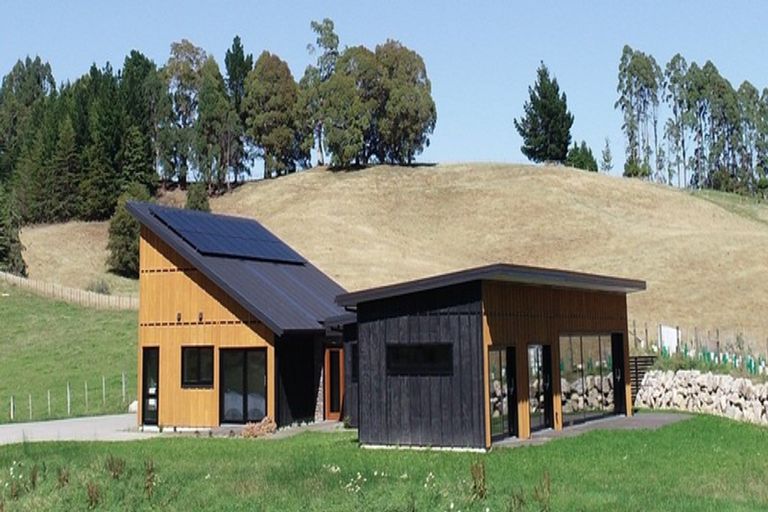 Photo of property in 42 Horton Road, Tasman, Upper Moutere, 7173